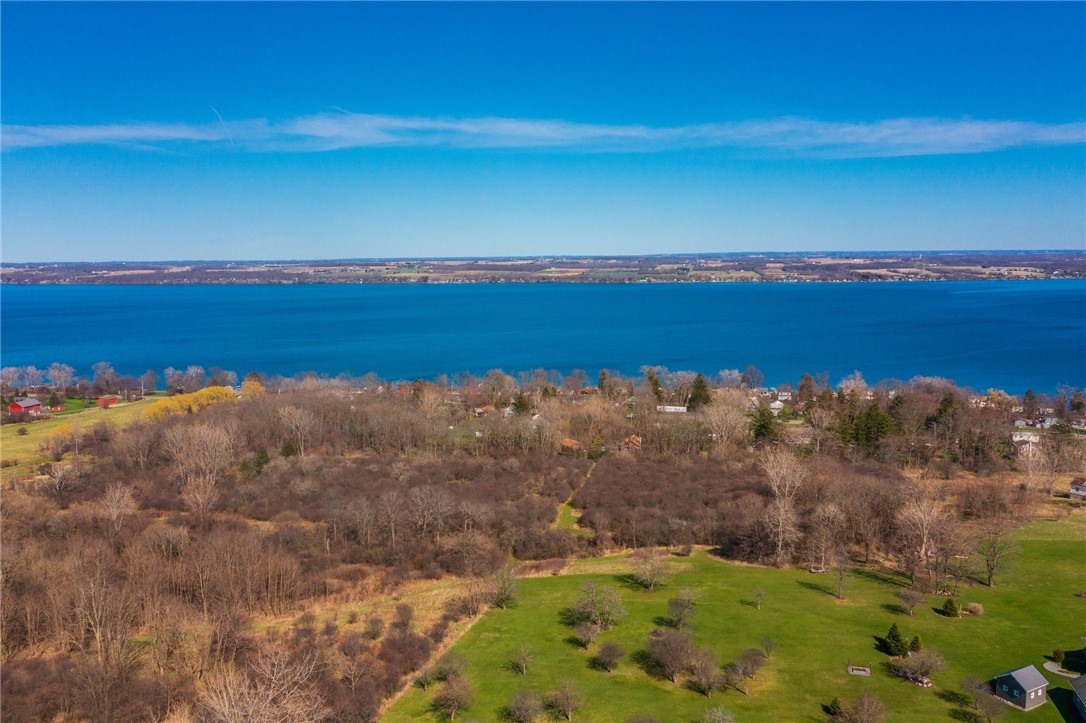 448 & 450 Armstrong Road