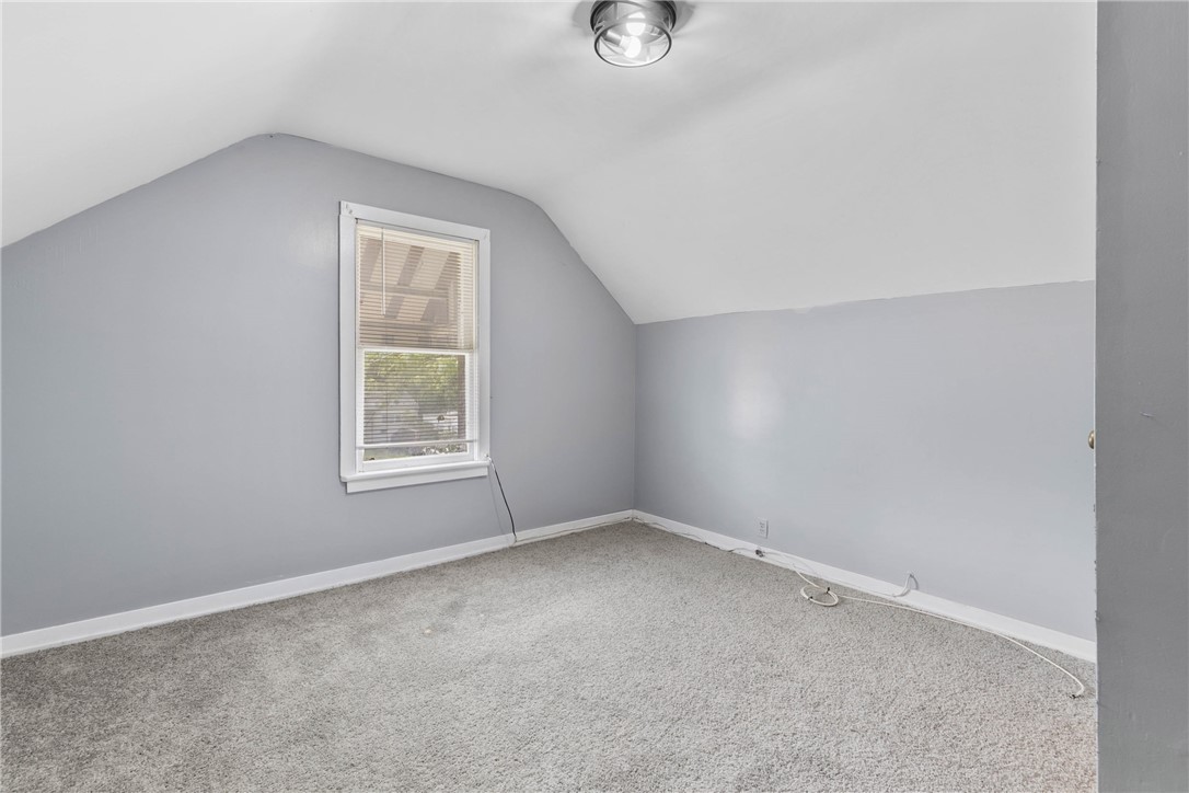 1875 N Goodman Street, Irondequoit, New York image 14