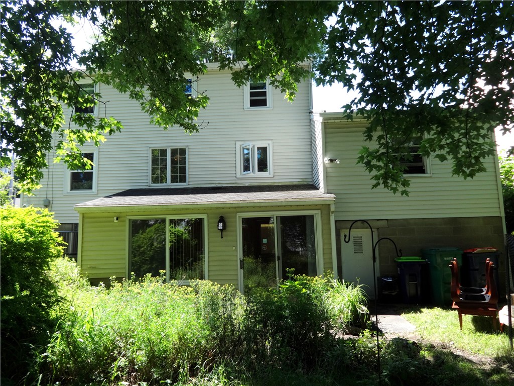 379 Liberty Avenue