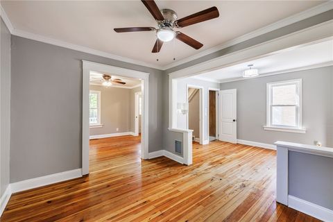 Tiny photo for 117 N Lincoln Road, East Rochester, NY 14445 (MLS # R1684243)