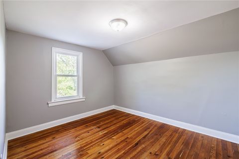 Tiny photo for 117 N Lincoln Road, East Rochester, NY 14445 (MLS # R1684243)