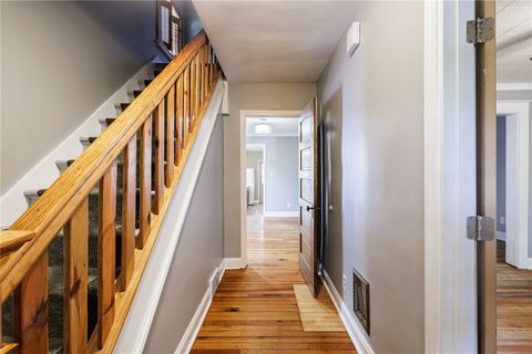 Tiny photo for 117 N Lincoln Road, East Rochester, NY 14445 (MLS # R1684243)