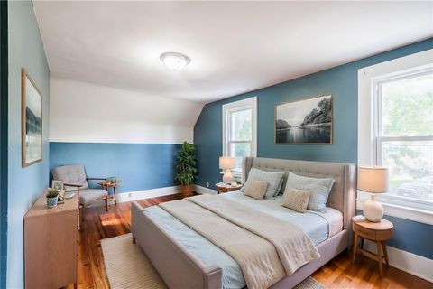 Tiny photo for 117 N Lincoln Road, East Rochester, NY 14445 (MLS # R1684243)