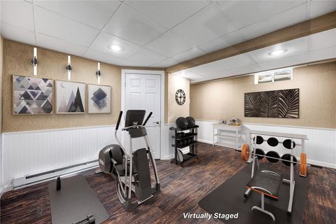 Tiny photo for 9 Lianne Drive, Greece, NY 14626 (MLS # R1660404)