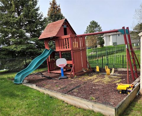 Tiny photo for 9 Lianne Drive, Greece, NY 14626 (MLS # R1660404)