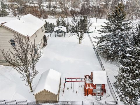 Tiny photo for 9 Lianne Drive, Greece, NY 14626 (MLS # R1660404)