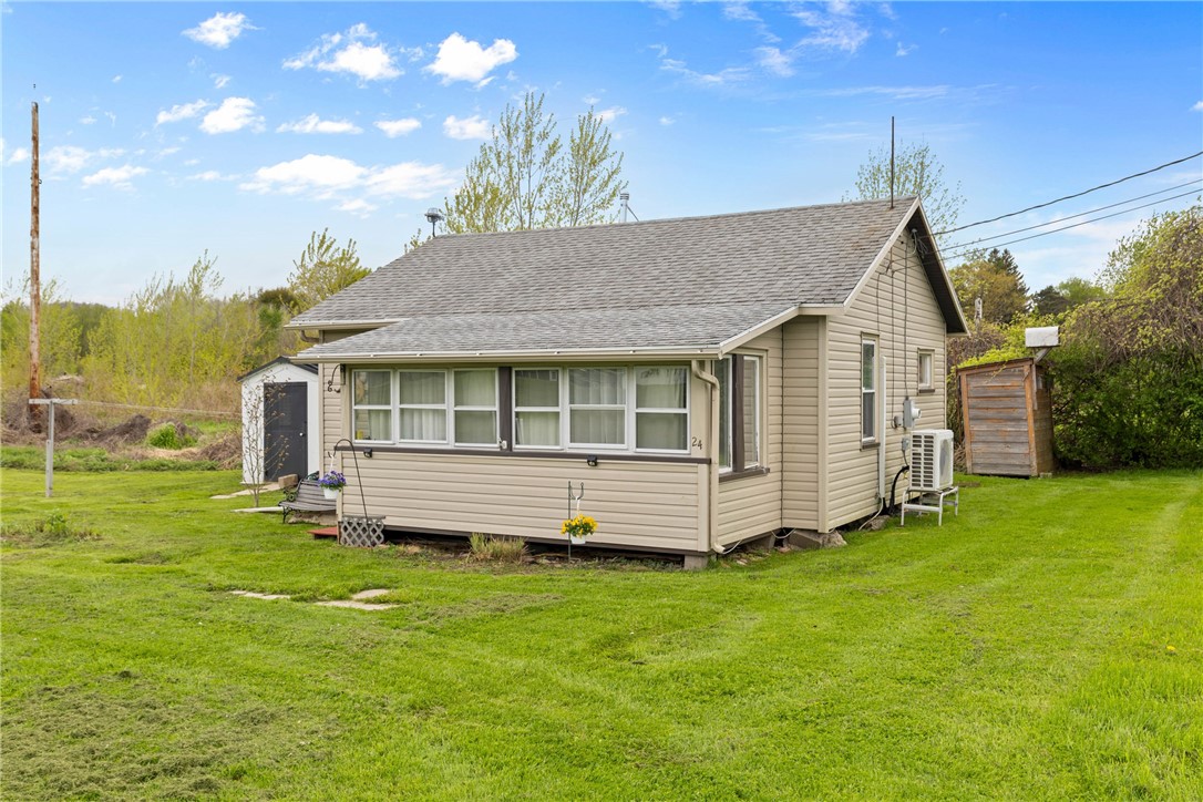 5025 Lake Road #24, Williamson, New York image 4