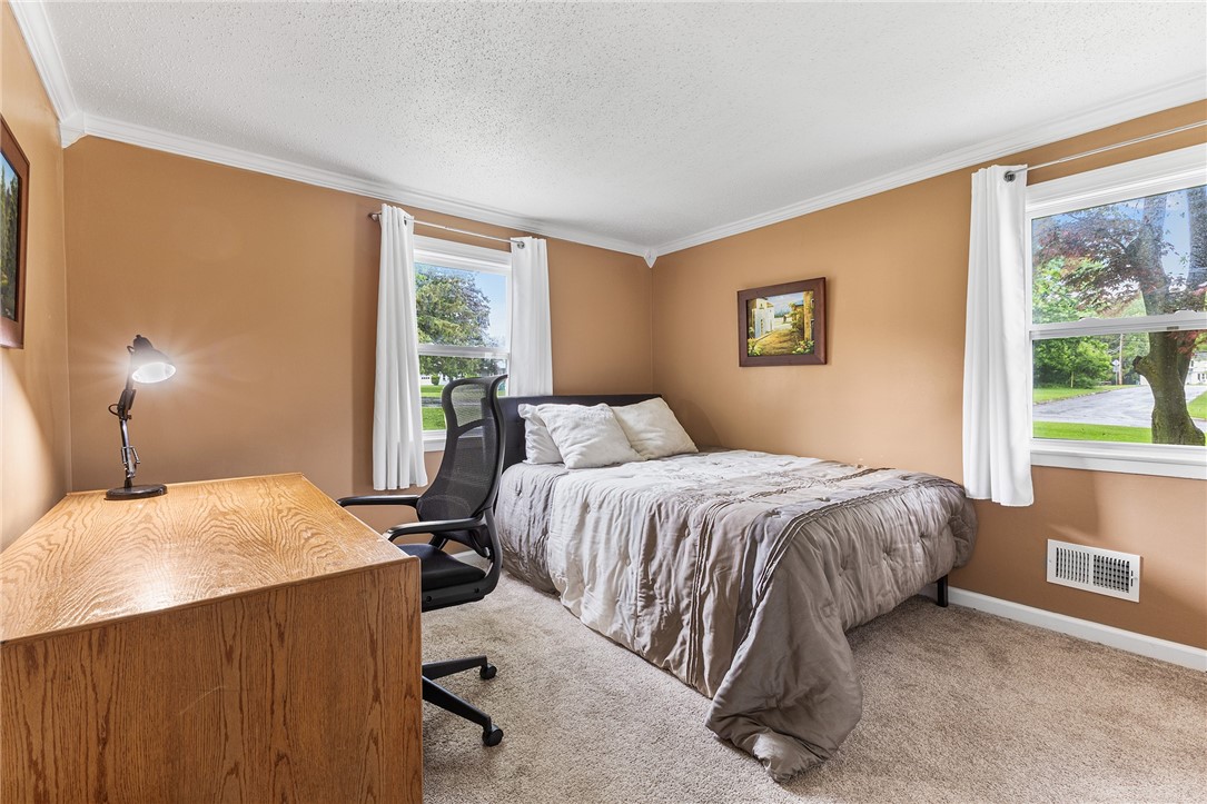 56 Camelot Drive, Henrietta, New York image 11