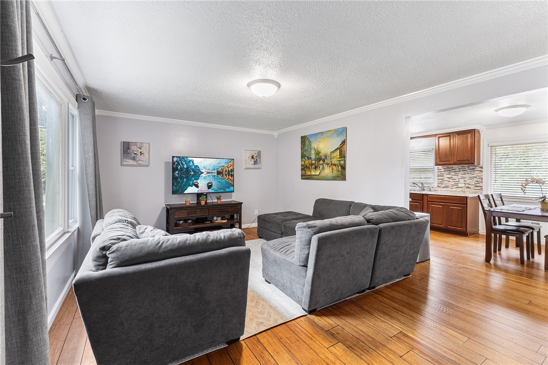 56 Camelot Drive, Henrietta, New York image 3