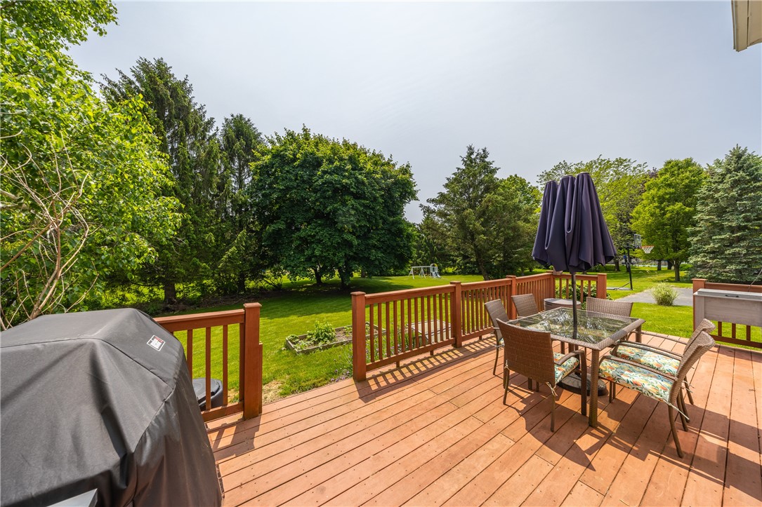 6 Barben Circle, Mendon, New York image 30
