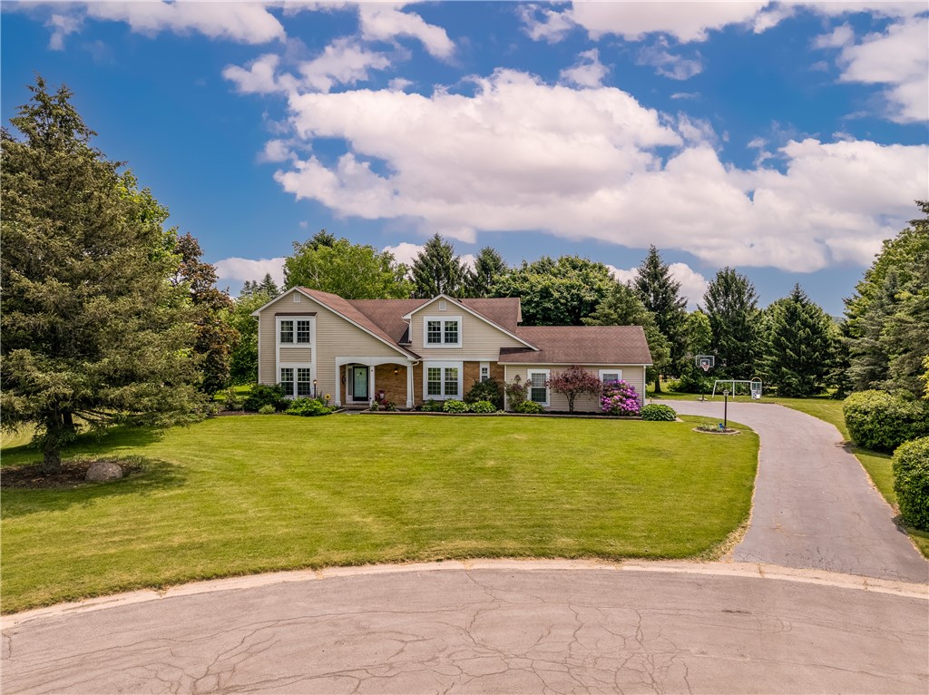 6 Barben Circle, Mendon, New York image 1