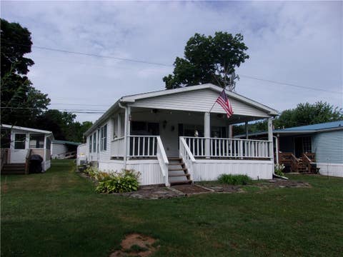 Photo for 4 Lakeview Dr.
