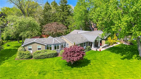 Homes For Sale - 1200 Gatestone Circle<br/> Monroe County, Webster, NY 14580