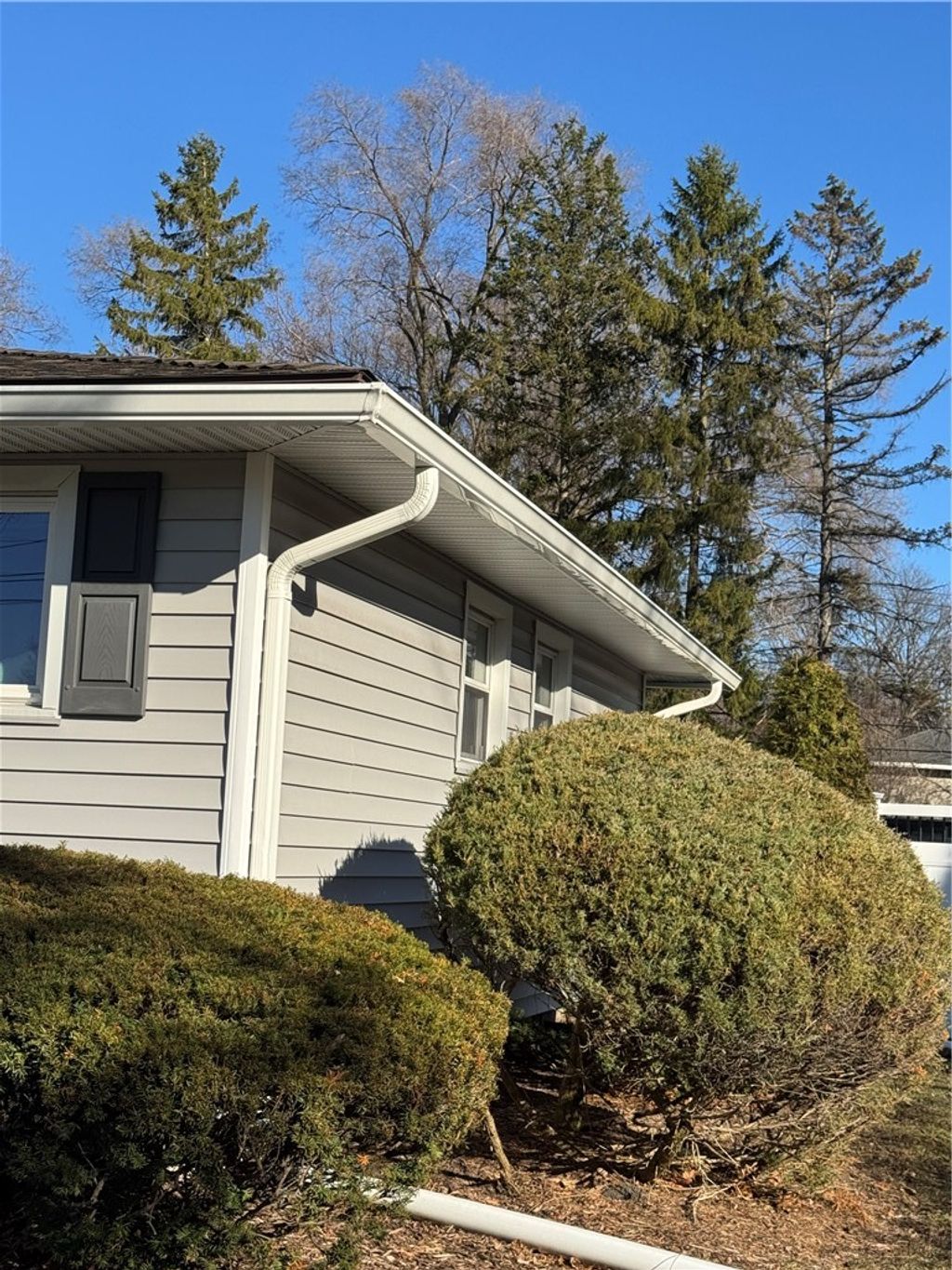 Photo of 548 Pinnacle Road, Henrietta, NY 14623 (MLS # R1665737)