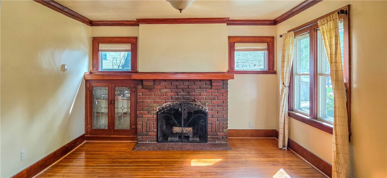 24 Hager Road