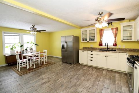 Tiny photo for 3390 Lake Road N, Clarkson, NY 14420 (MLS # R1660634)