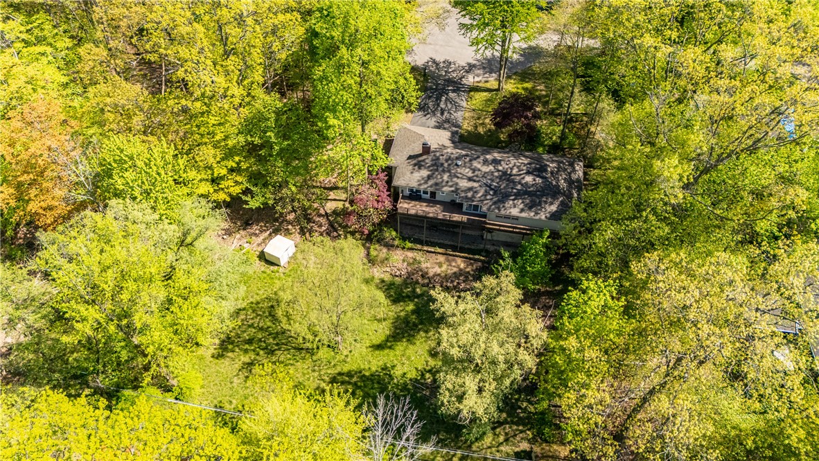 790 Oakridge Drive, Irondequoit, New York image 43