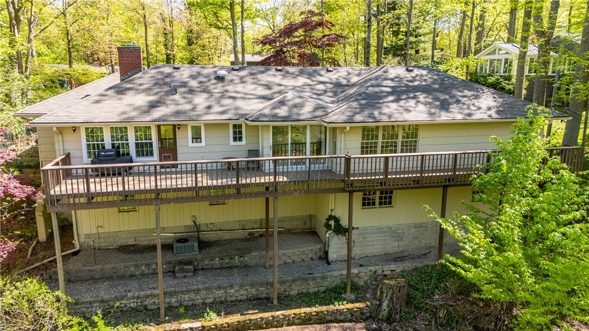 790 Oakridge Drive, Irondequoit, New York image 39