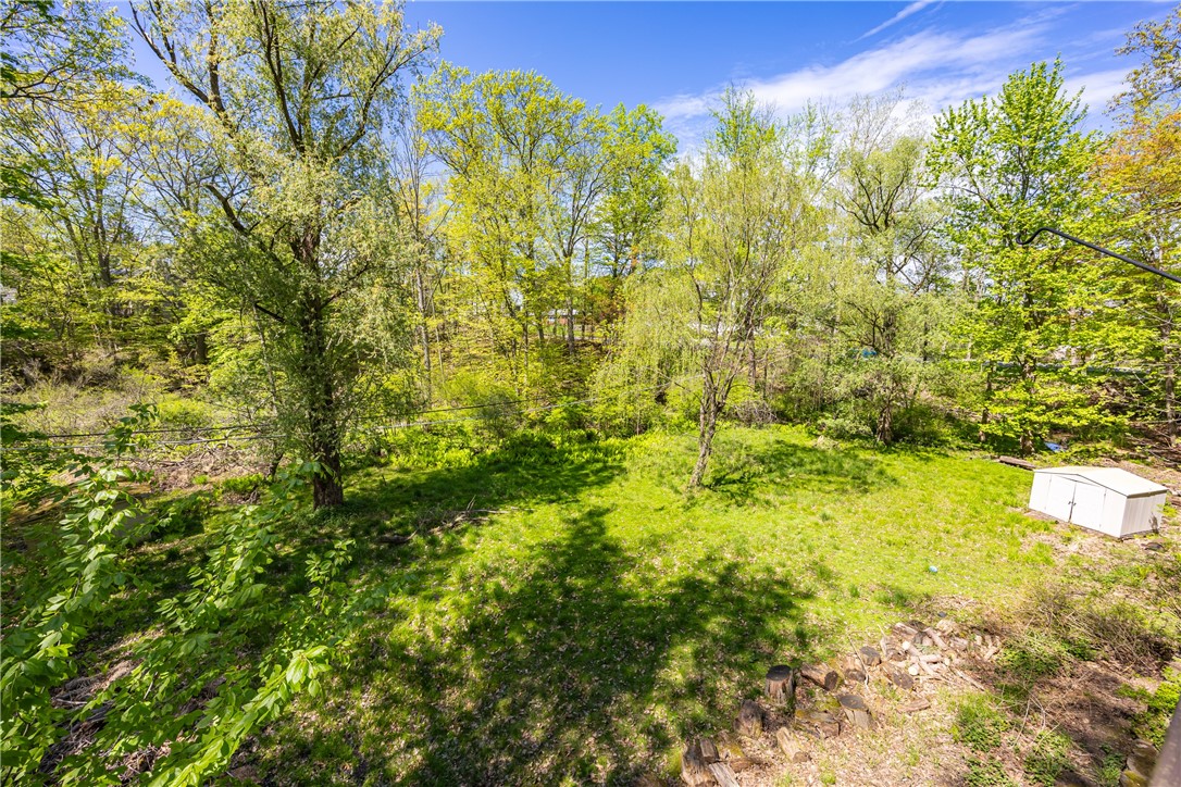 790 Oakridge Drive, Irondequoit, New York image 35