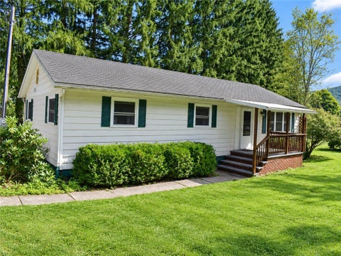 Mobile Home For Sale - 269 Main Street<br/> Delhi, NY 13753