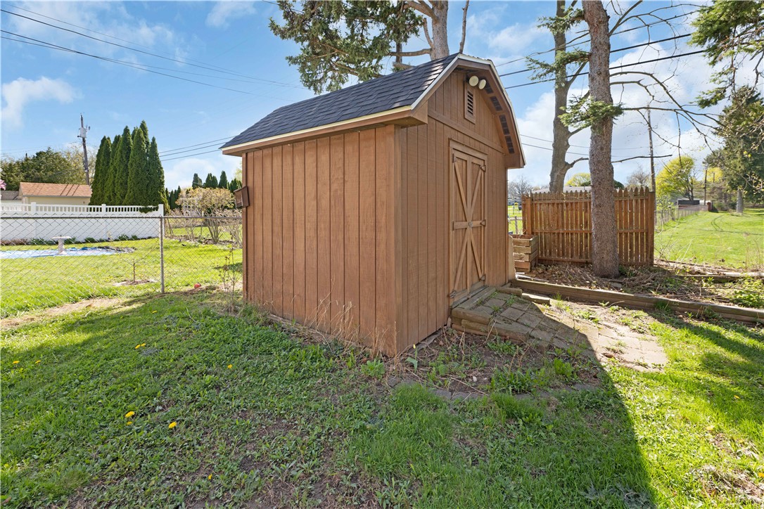 69 Ridgewood Road, Greece, New York image 40