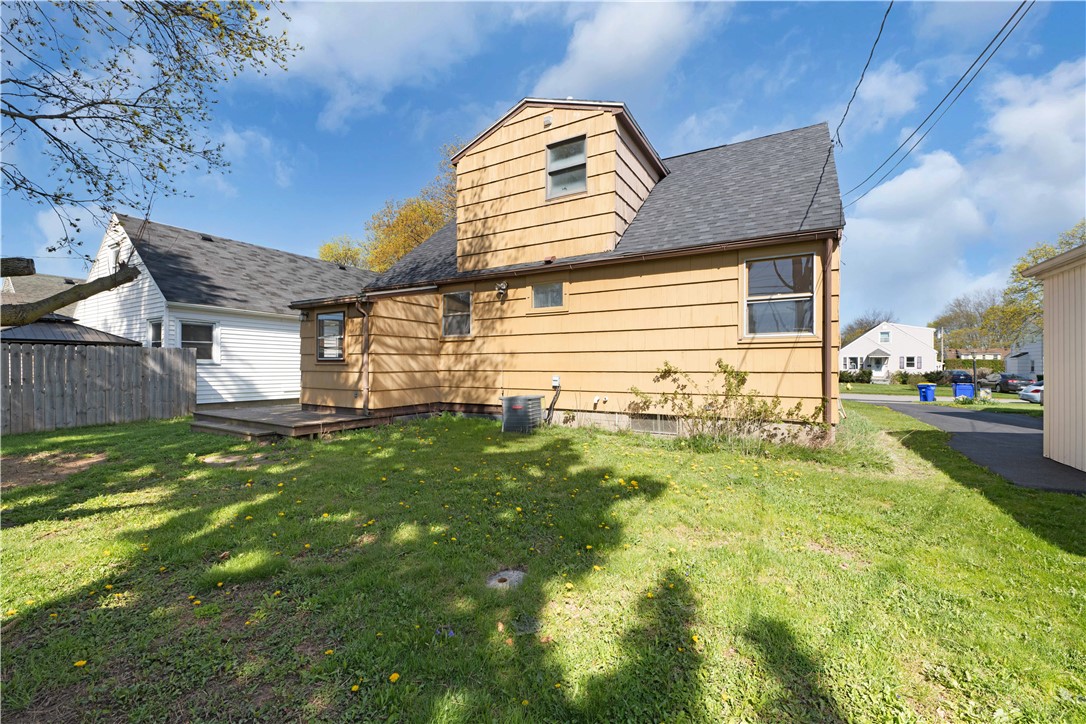 69 Ridgewood Road, Greece, New York image 38