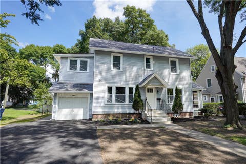 Photo of 162 Merchants Road, Rochester, NY 14609 (MLS # R1709284)