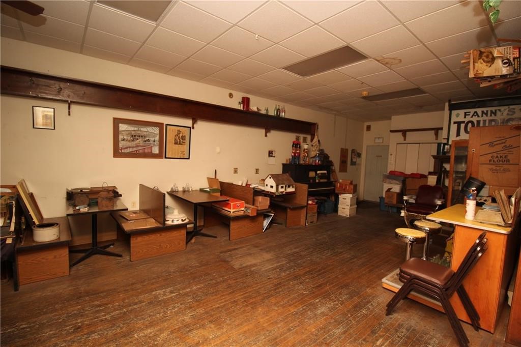 101 Main Street, Phelps, New York image 15