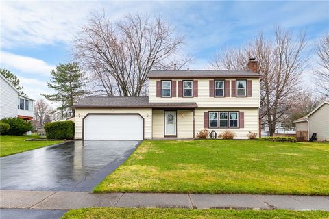 Homes For Sale - 311 Squire Dale Lane<br/> Monroe County, Greece, NY 14612