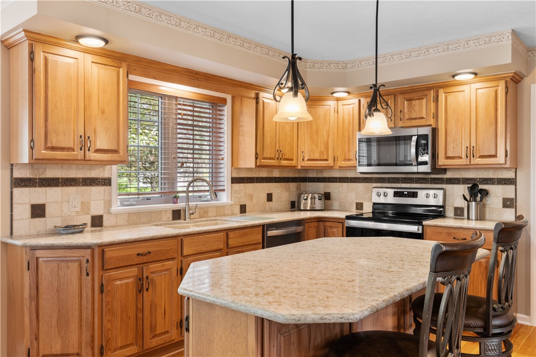 1611 Loughrea Terrace, Webster, New York image 8