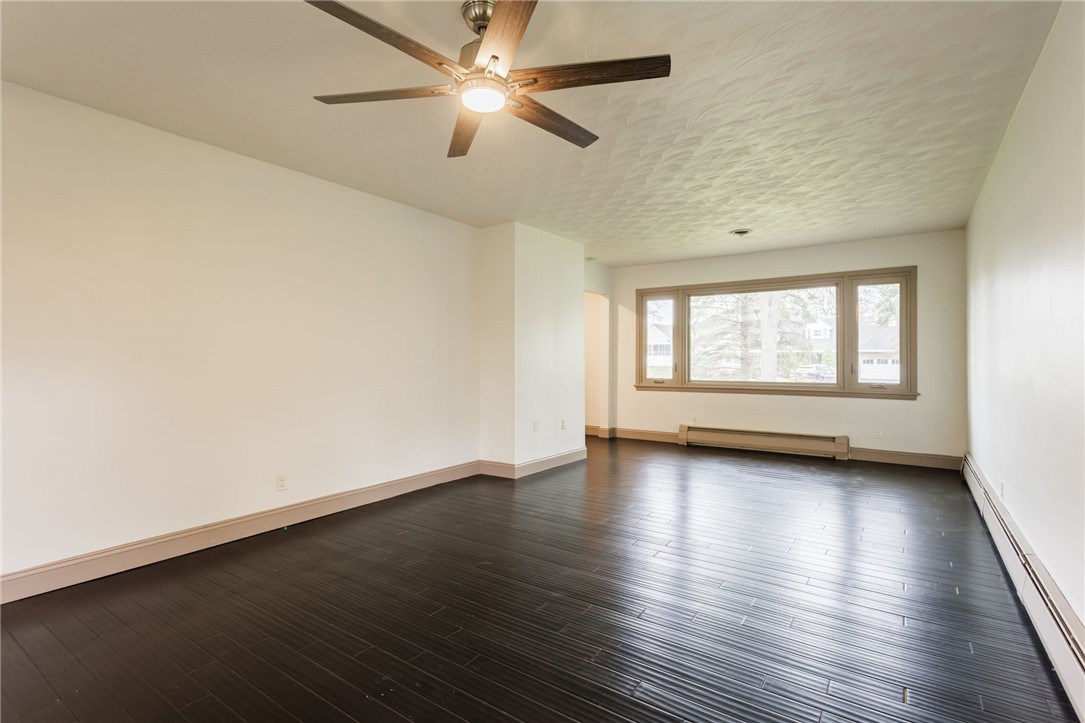 111 Brooklea Drive, Gates, New York image 9