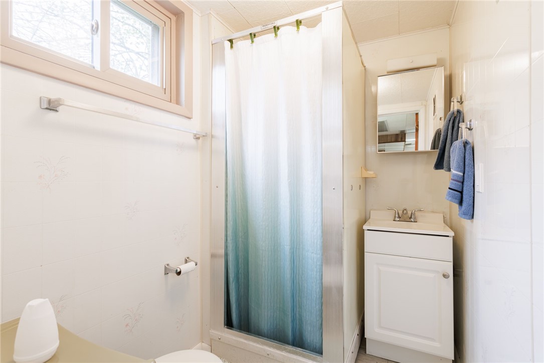 111 Brooklea Drive, Gates, New York image 32