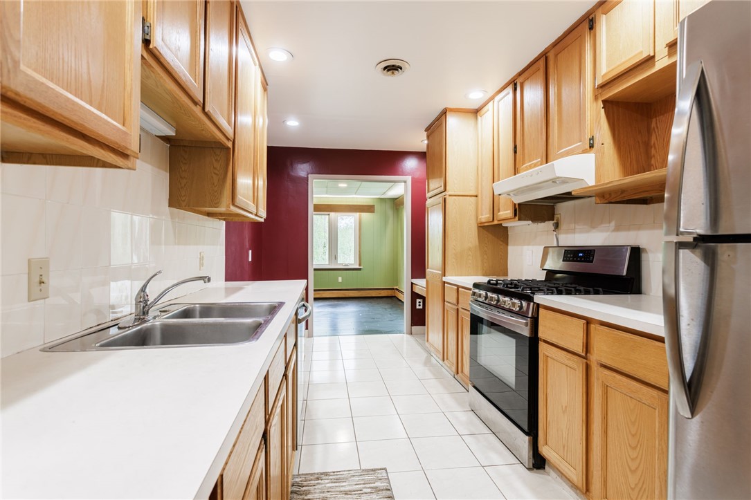 111 Brooklea Drive, Gates, New York image 18