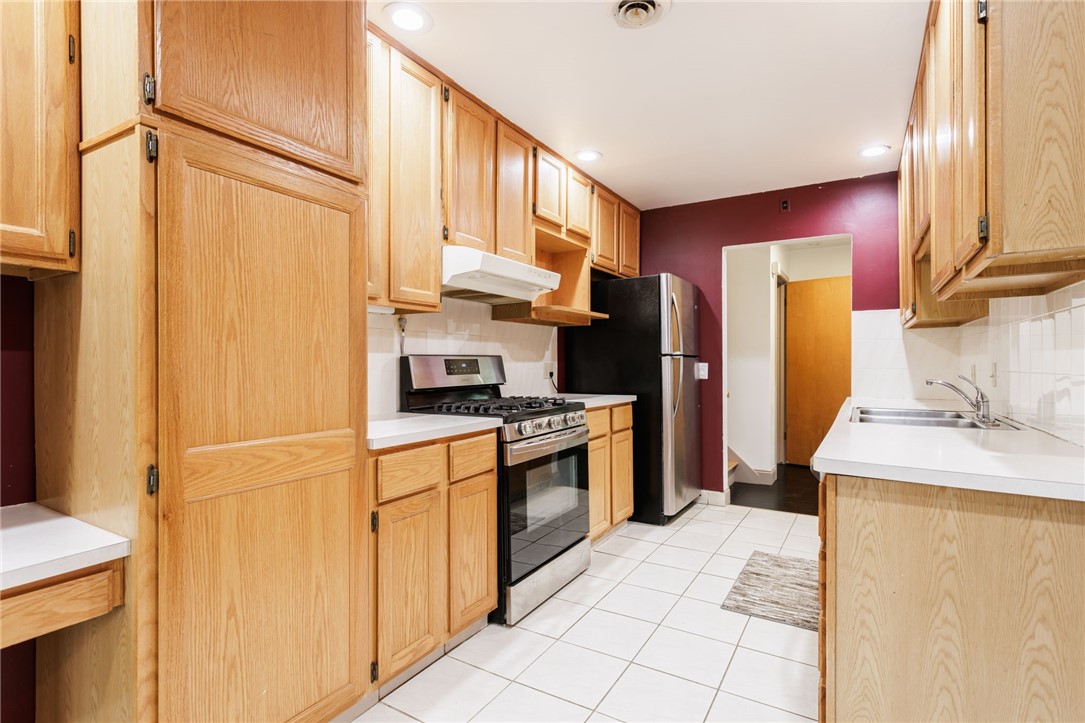 111 Brooklea Drive, Gates, New York image 14