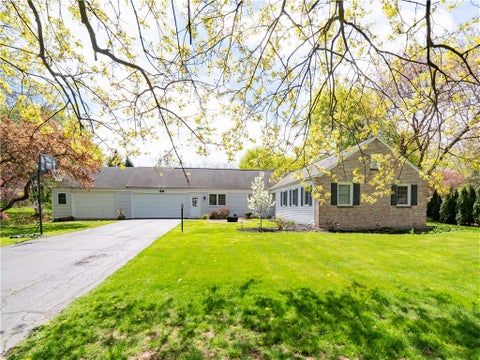 Photo for 5 Cricket Hill Drive
