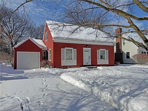 168 Village Lane Rochester NY 14610