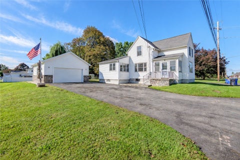 Photo of 1305 Titus Avenue, Irondequoit, NY 14617 (MLS # R1713129)