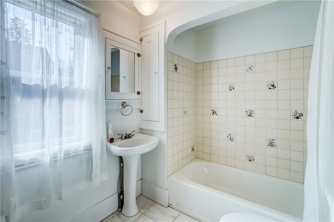43 Irvington Road, Rochester, New York image 34