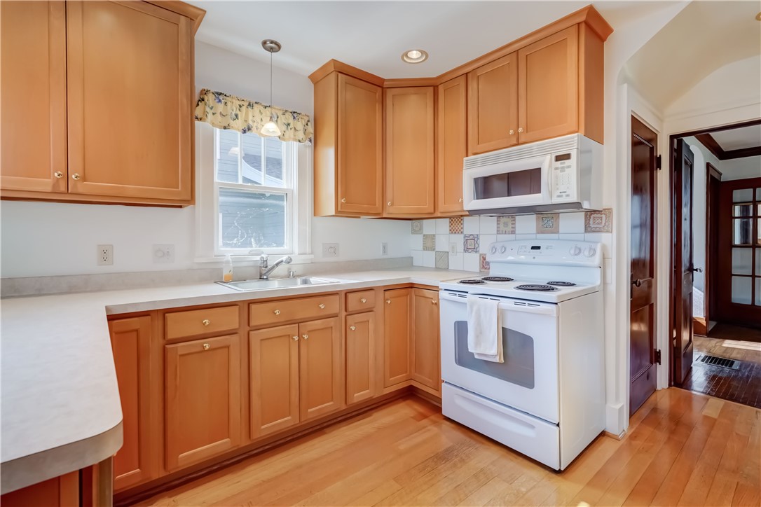 43 Irvington Road, Rochester, New York image 22