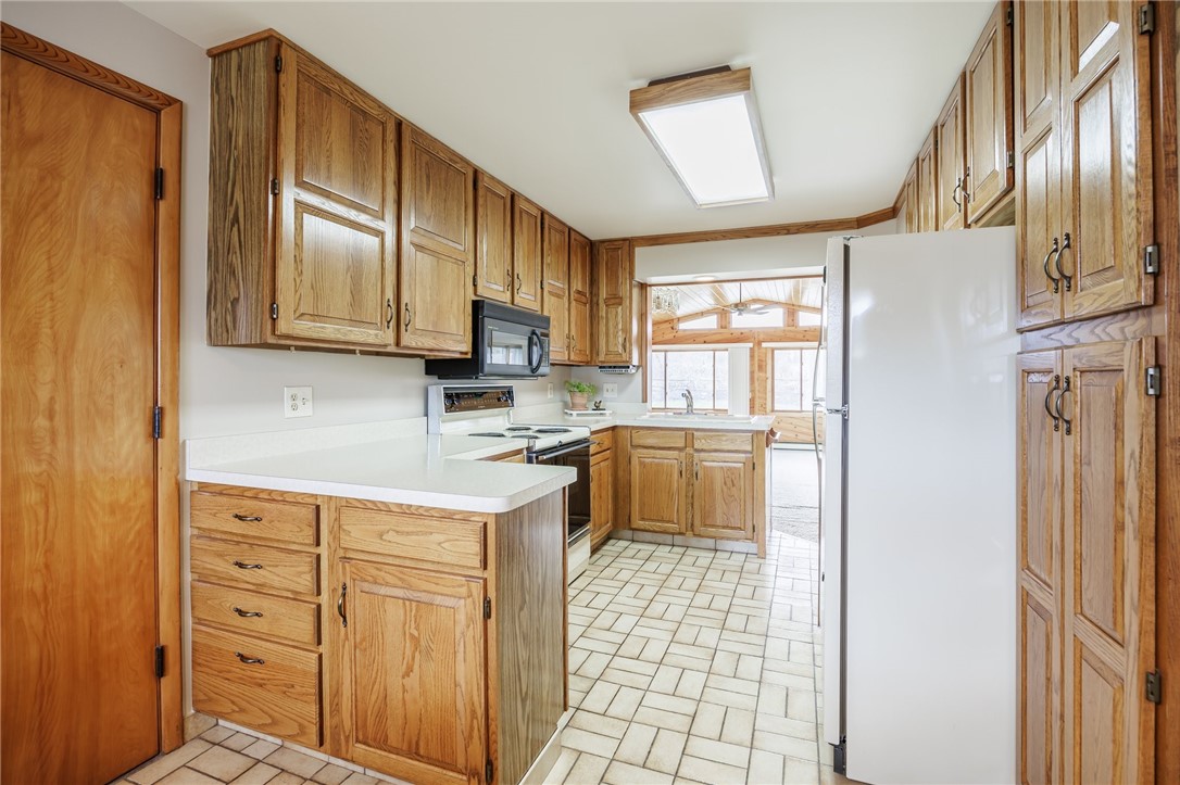 302 Shore Acres Drive, Greece, New York image 9
