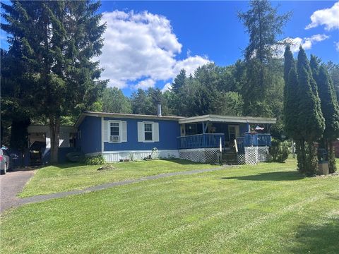 Homes For Sale - 510 County Highway 10<br/> Morris, NY 13808