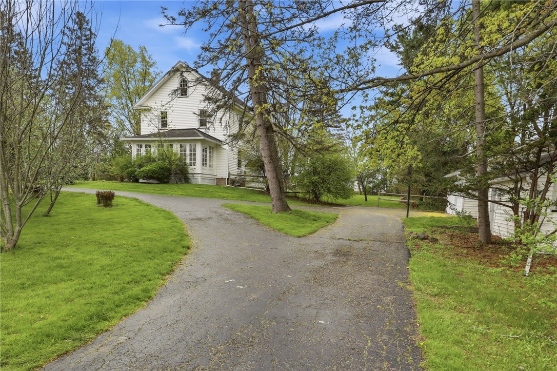 6441 W Henrietta Road