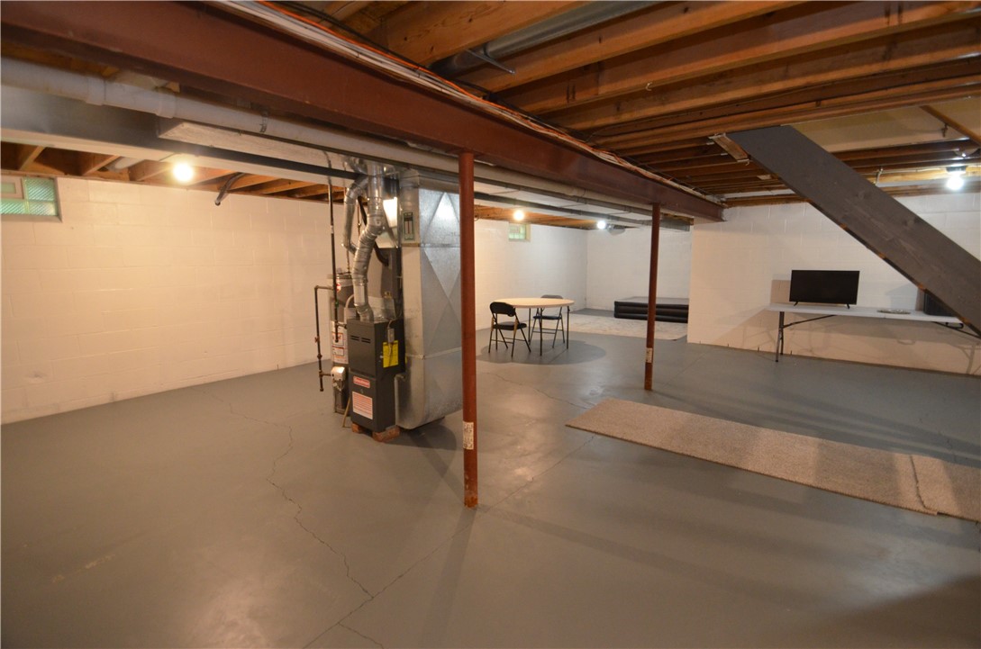 136 Parliament Circle, Greece, New York image 12