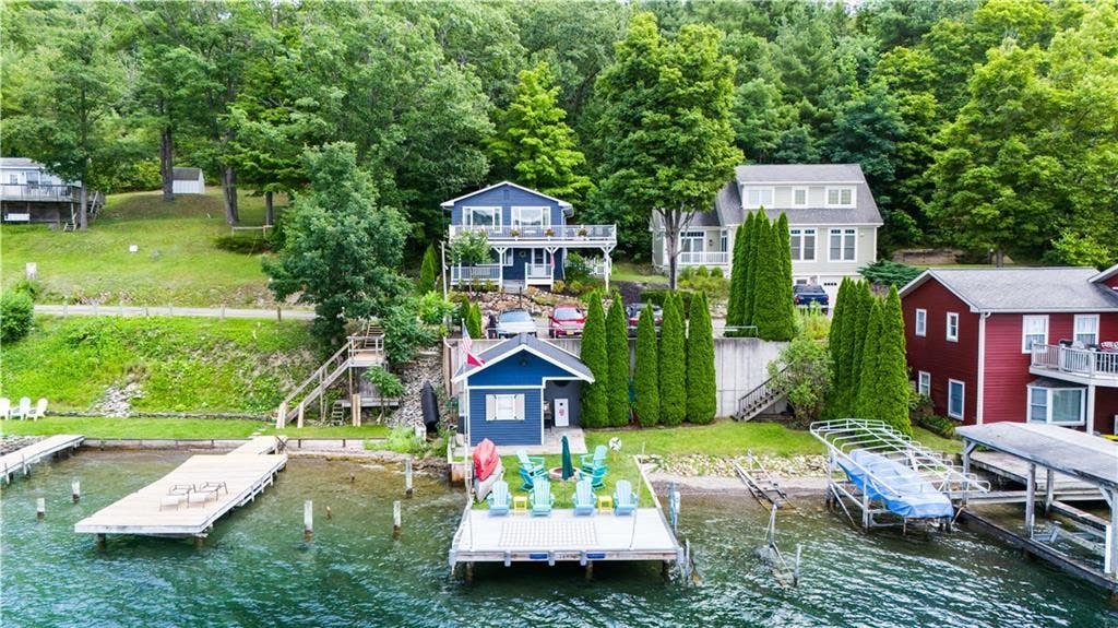 Photo of 10976 E Lake Road, Urbana, NY 14840 (MLS # R1710087)