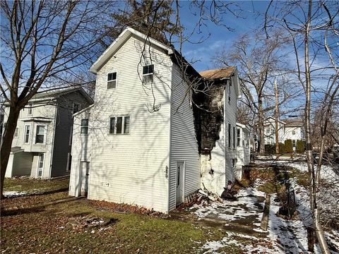 Tiny photo for 33 Miller Street, Seneca Falls, NY 13148 (MLS # R1654986)