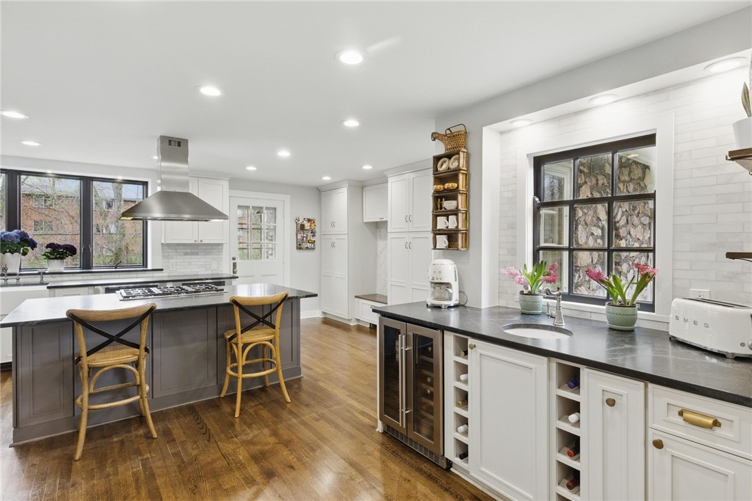 141 Grosvenor Road, Brighton, New York image 8