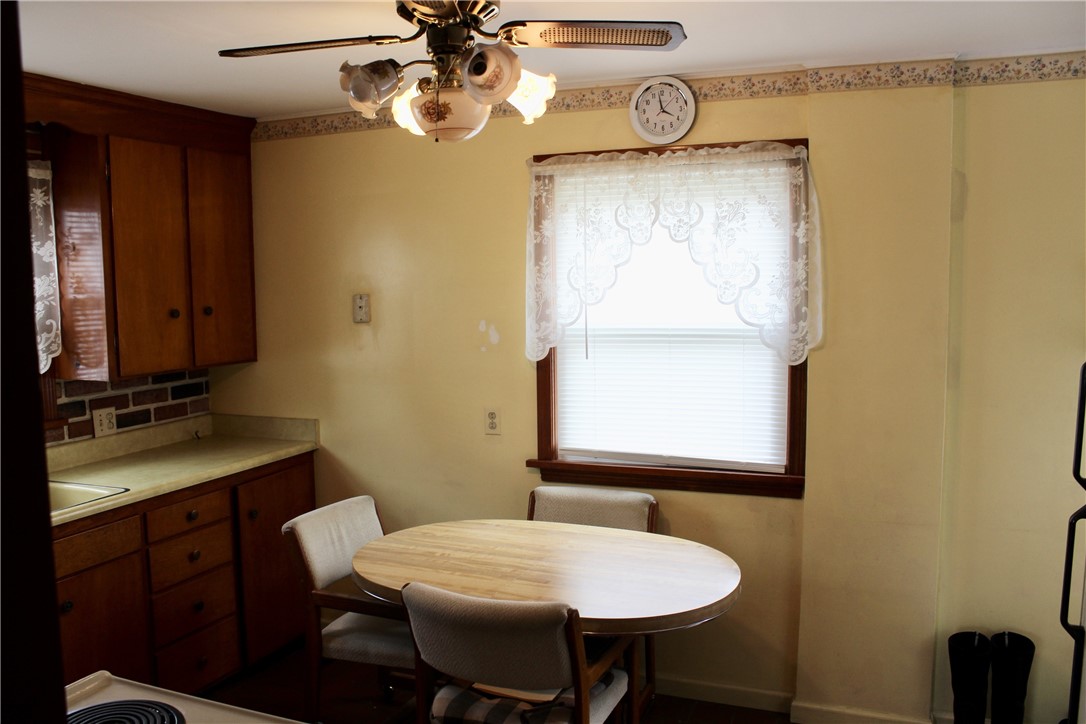 311 N Rogers Parkway, Irondequoit, New York image 7