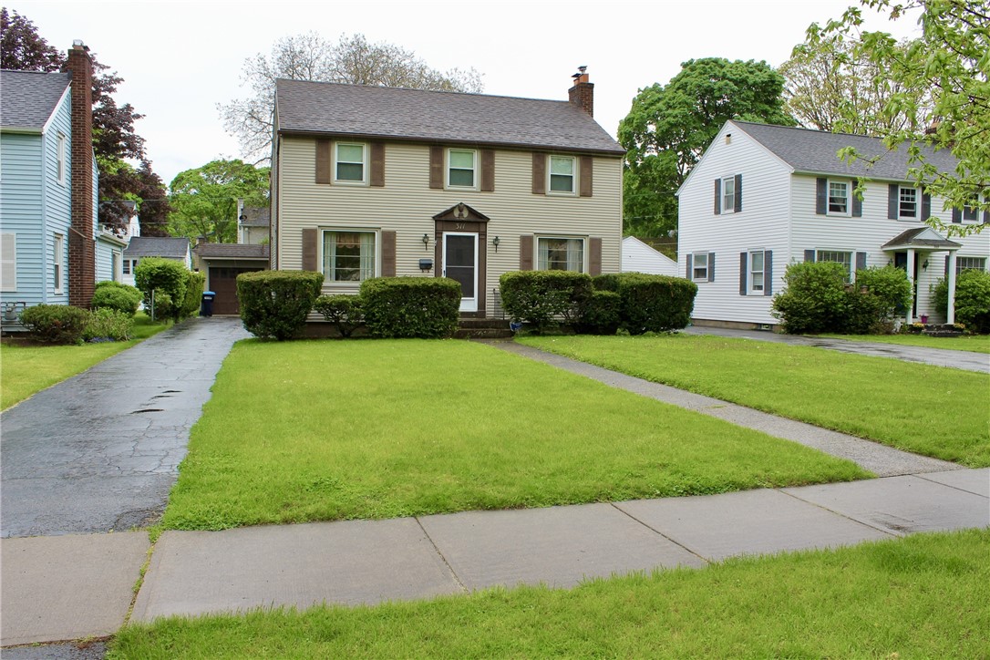 311 N Rogers Parkway, Irondequoit, New York image 2