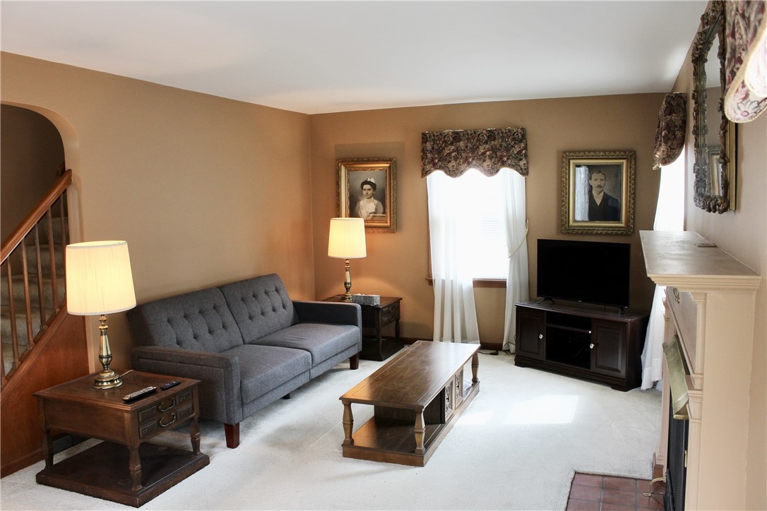 311 N Rogers Parkway, Irondequoit, New York image 9