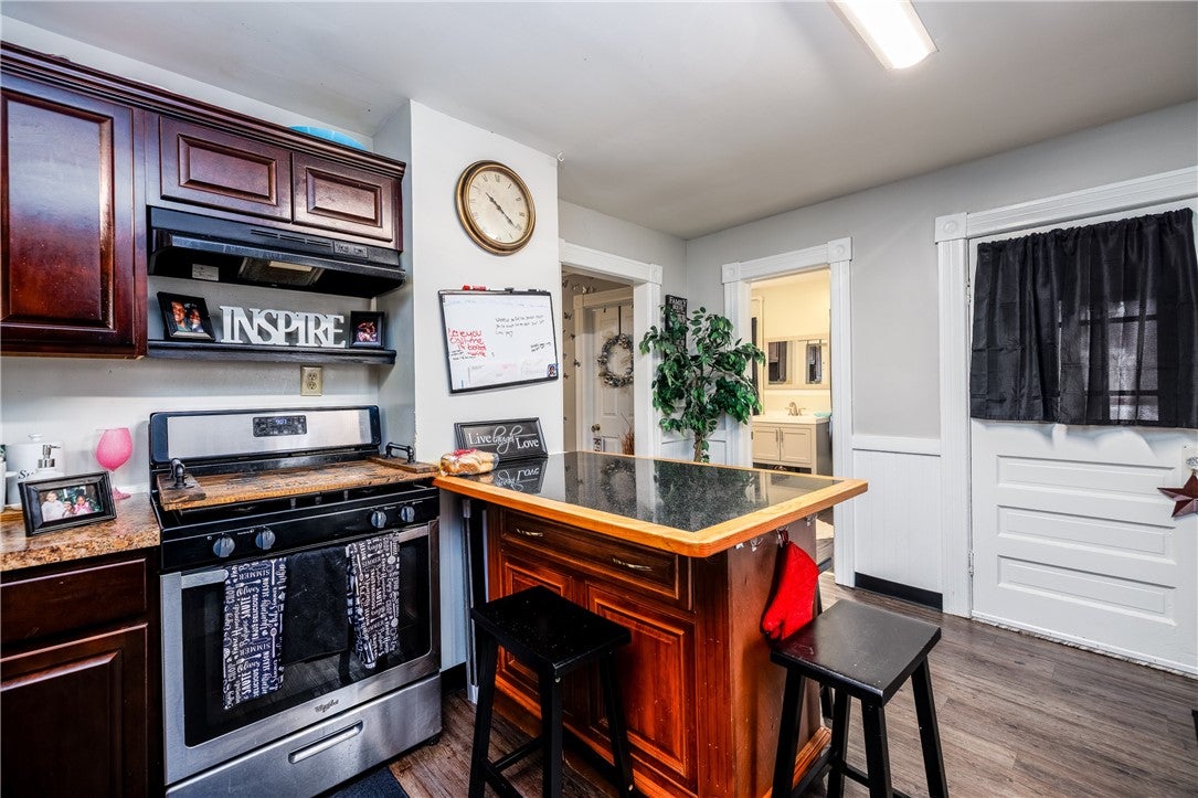 10 Worthington Avenue